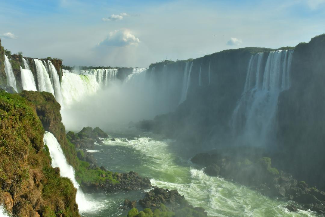 Seus clientes vão ficar naturalmente maravilhados com Foz do Iguaçu.